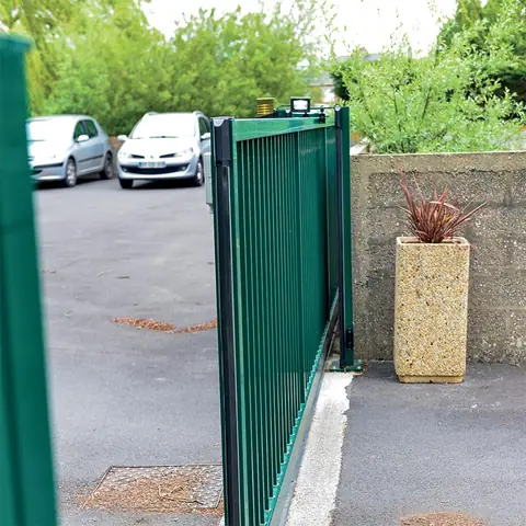 Portail ou portillon — réalisation Clôtures Caudevel