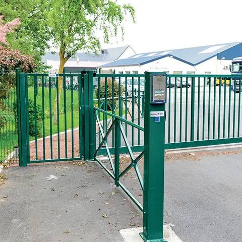 Portail ou portillon — réalisation Clôtures Caudevel